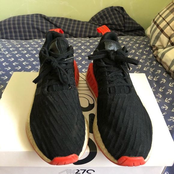 Nmd r2 Size 9 black red - Picture 4 of 5